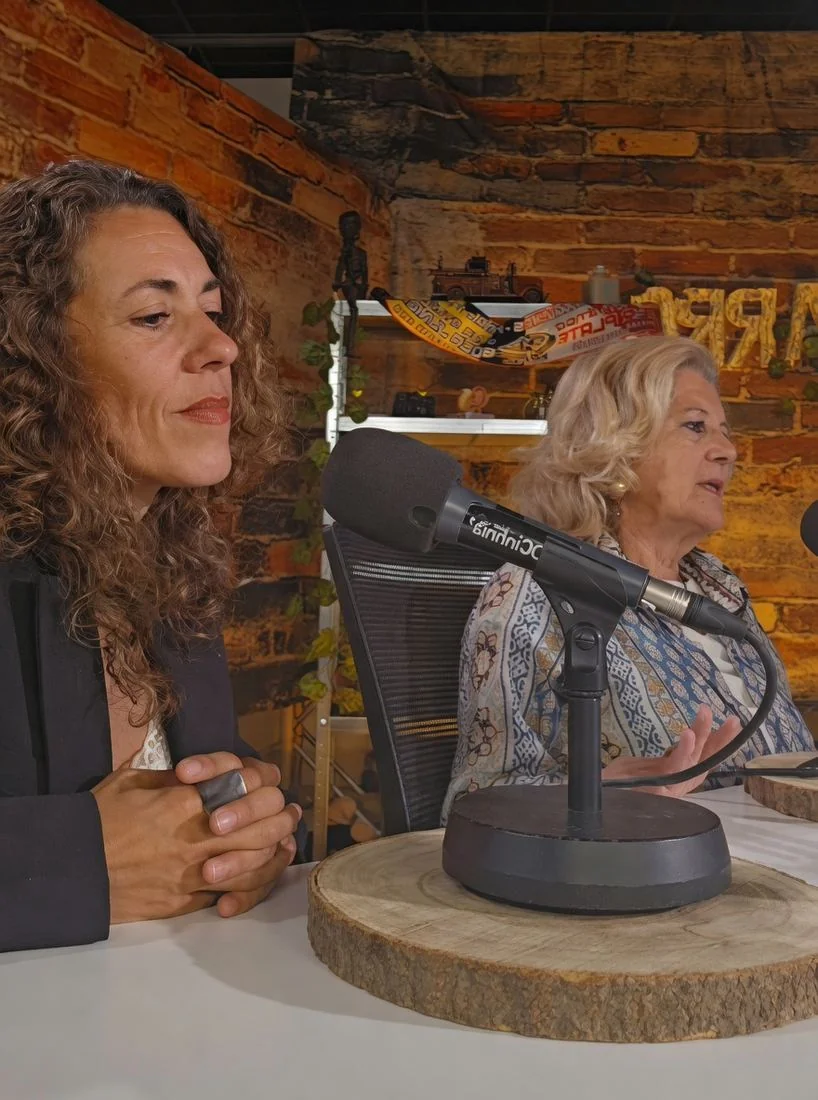 Patricia en podcast con invitada